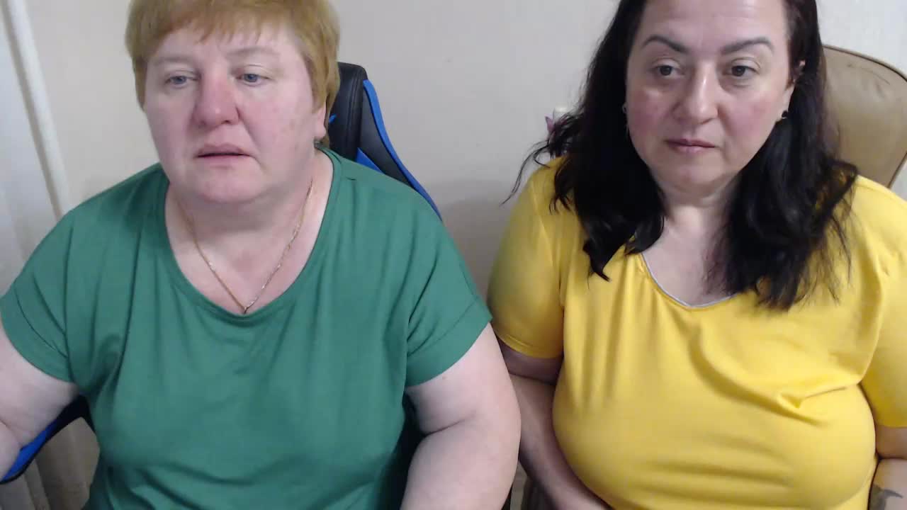 XMollyJaneEX Cam Model Chat April 14, 2026