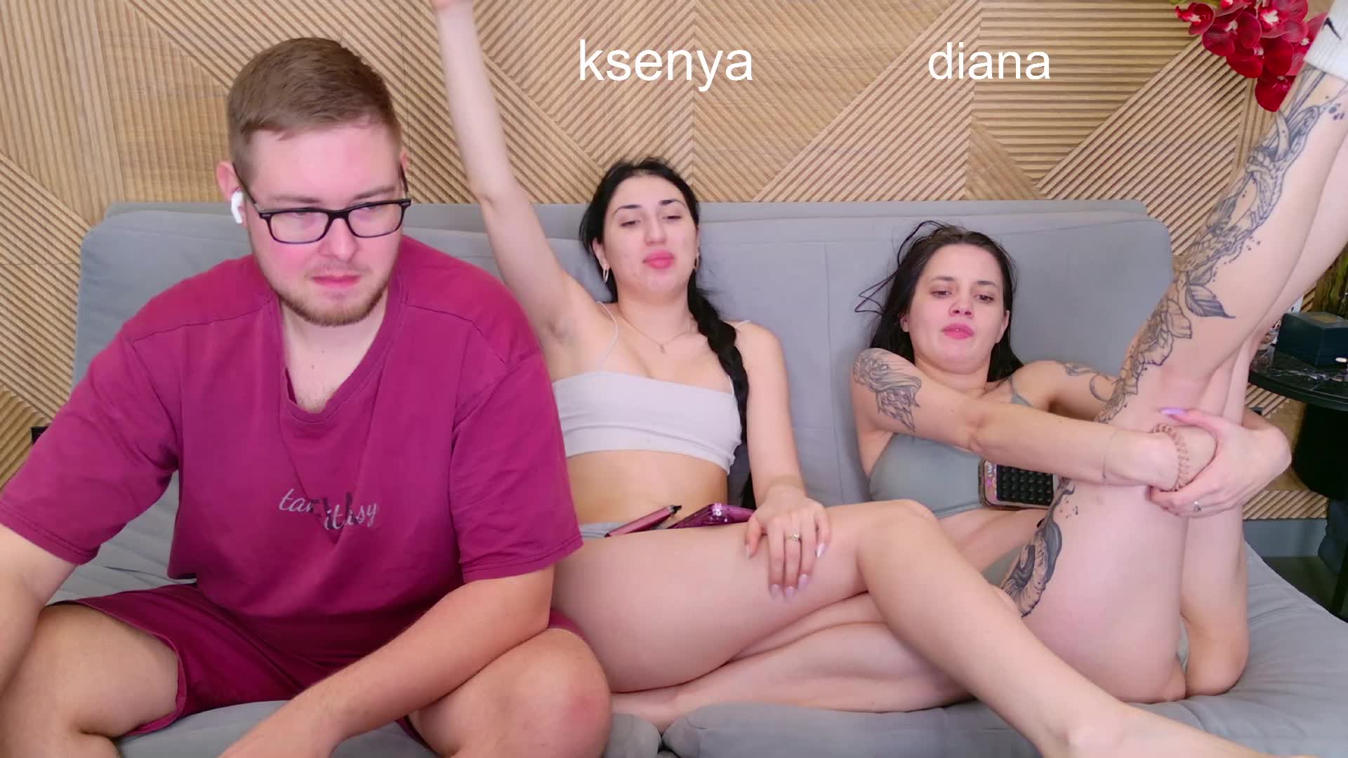 WebcamSlut Cam Model Chat April 14, 2026