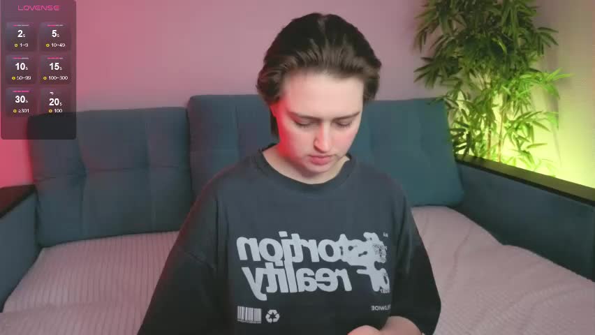 nanami_v02 Cam Model Chat April 14, 2026