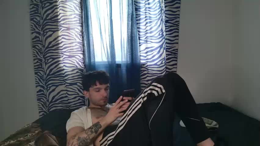 jackdesfeux Cam Model Chat April 14, 2026