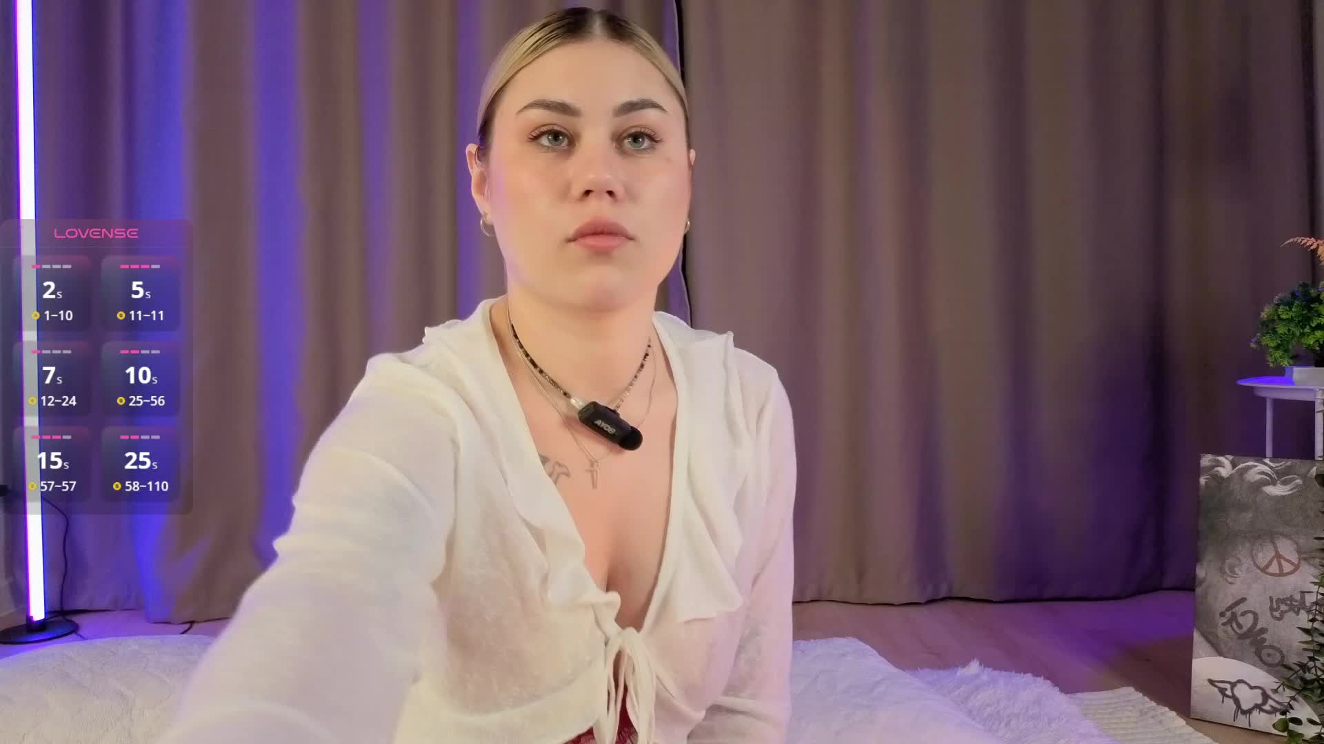 Mari8mira Cam Model Chat April 15, 2026