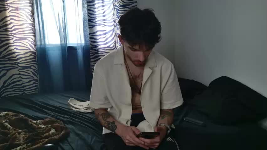 jackdesfeux Cam Model Chat April 15, 2026