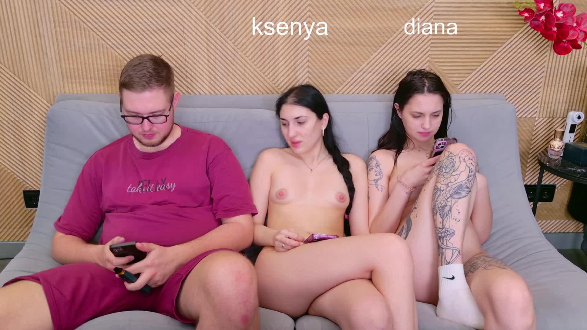 WebcamSlut Cam Model Chat April 15, 2026