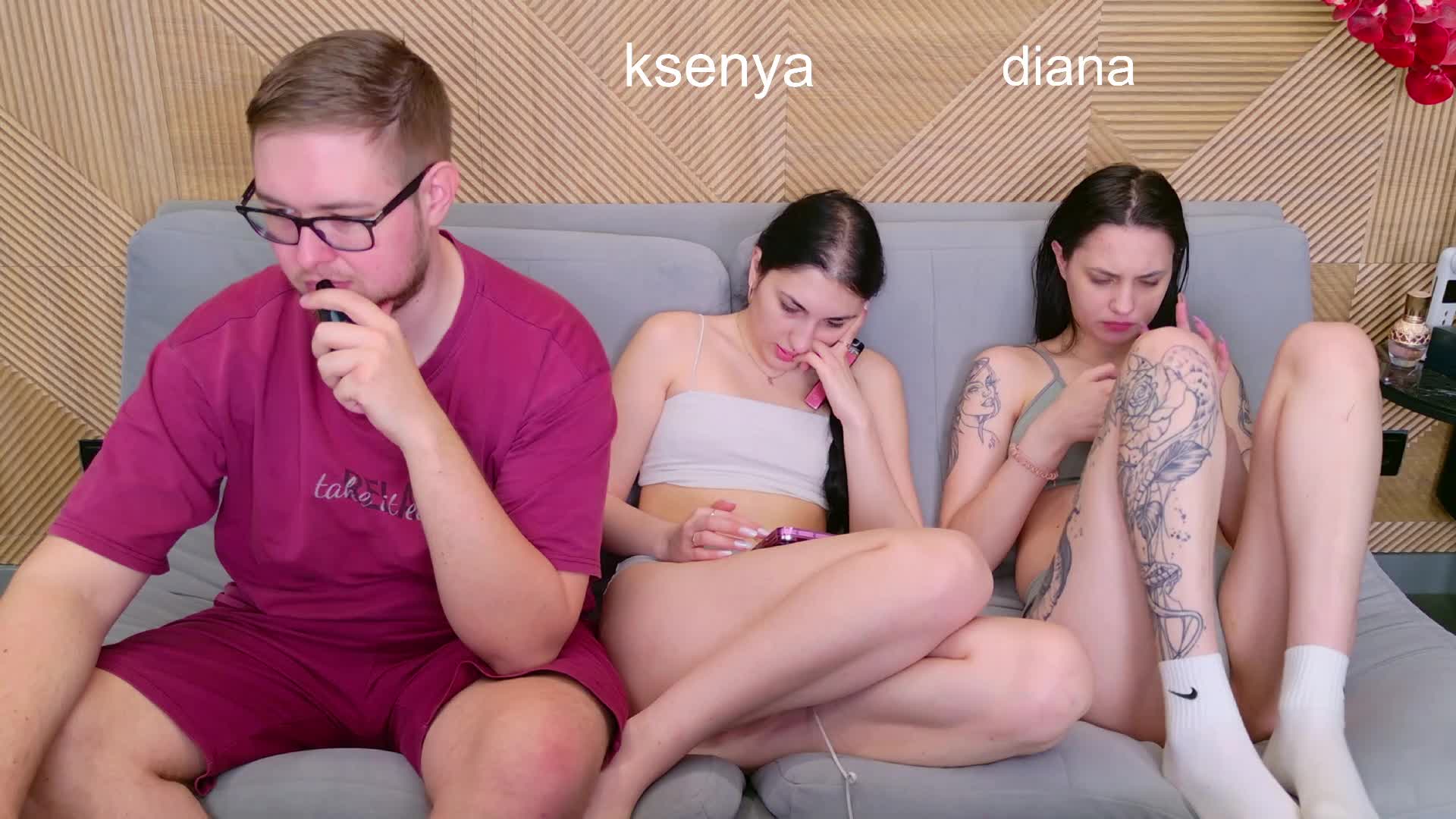 WebcamSlut Cam Model Chat April 15, 2026