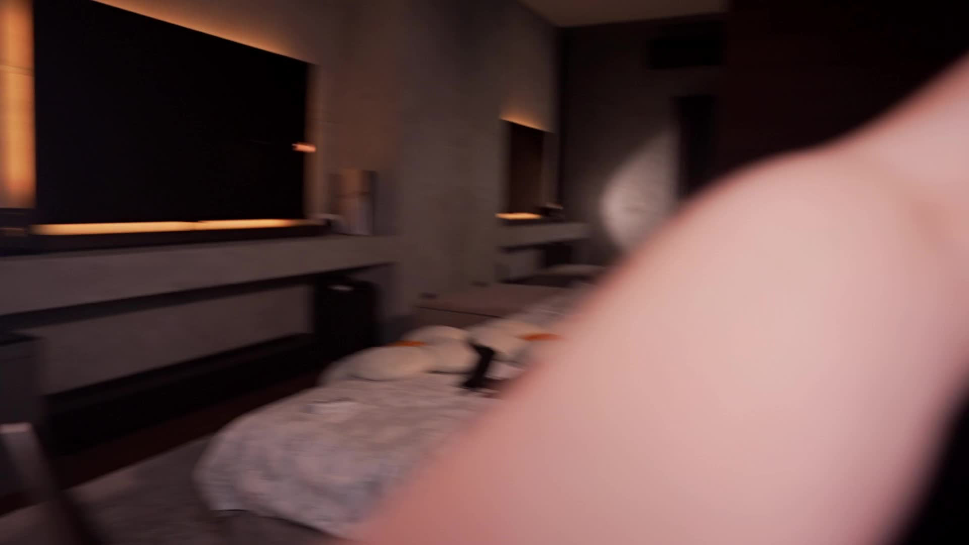 AlexisGrays Cam Model Chat April 16, 2026