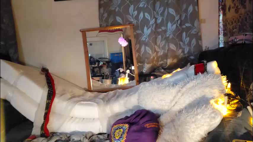 margo696969 Cam Model Chat April 16, 2026