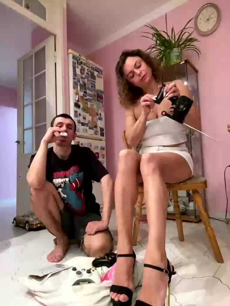 Easy-Li Cam Model Chat April 16, 2026