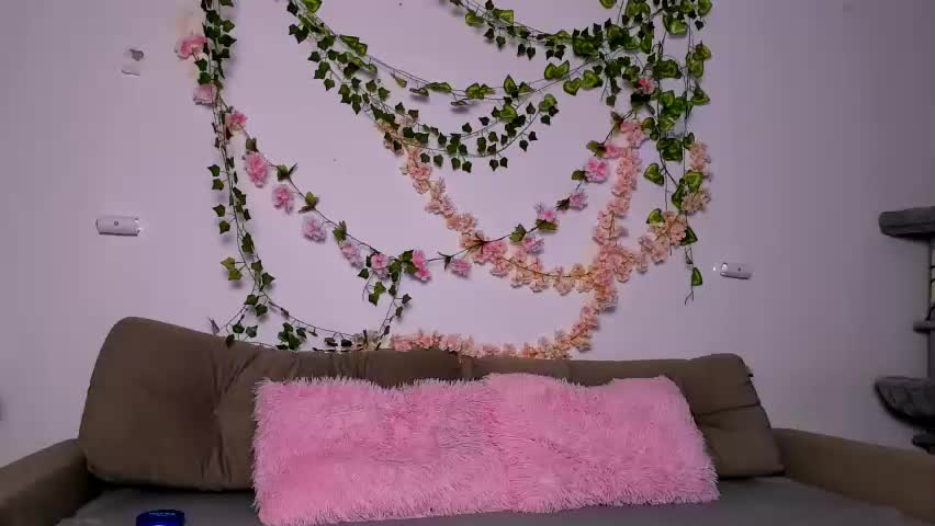 ladytrep Cam Model Chat April 16, 2026