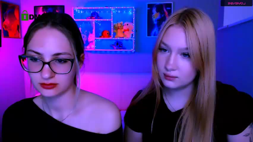 playful_sophie Cam Model Chat April 16, 2026