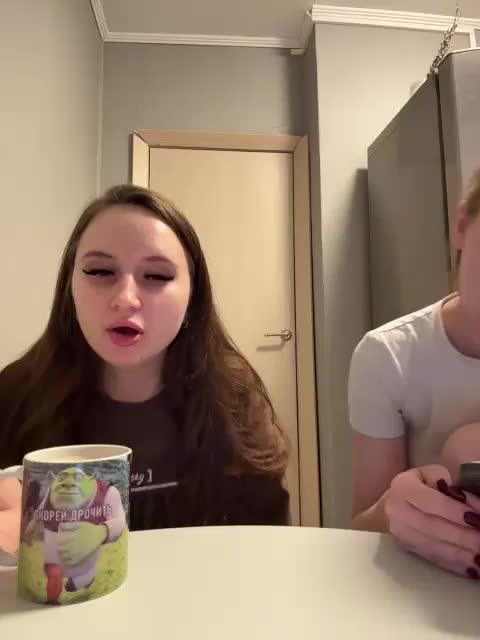 Kira_Sofia Cam Model Chat April 16, 2026