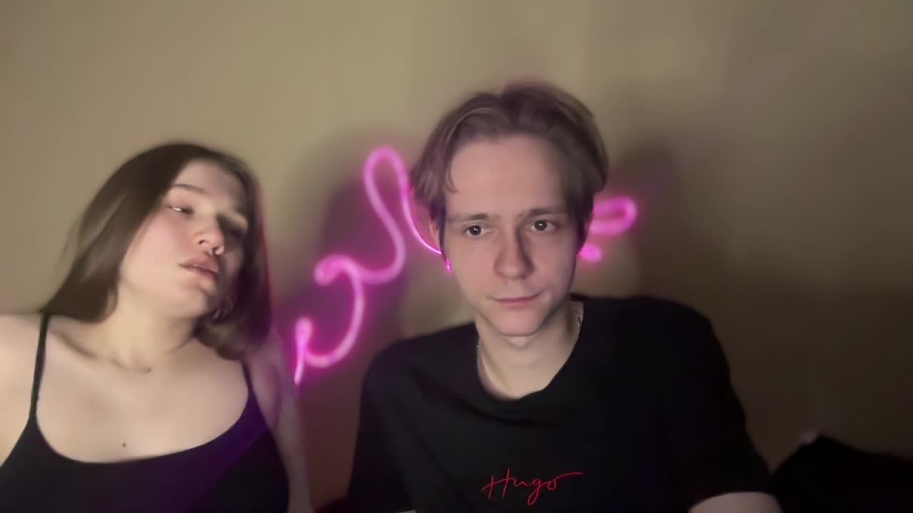 titsDestroy2007 Cam Model Chat April 16, 2026