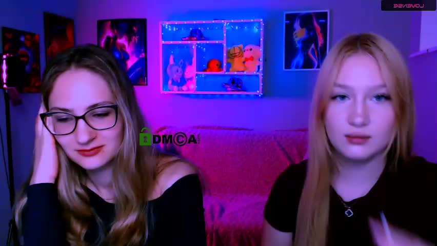 playful_sophie Cam Model Chat April 16, 2026