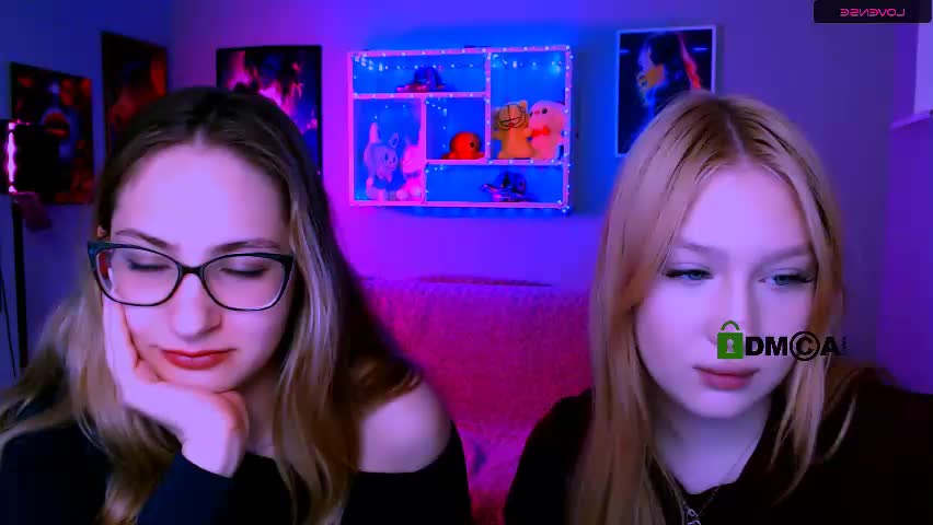 playful_sophie Cam Model Chat April 16, 2026