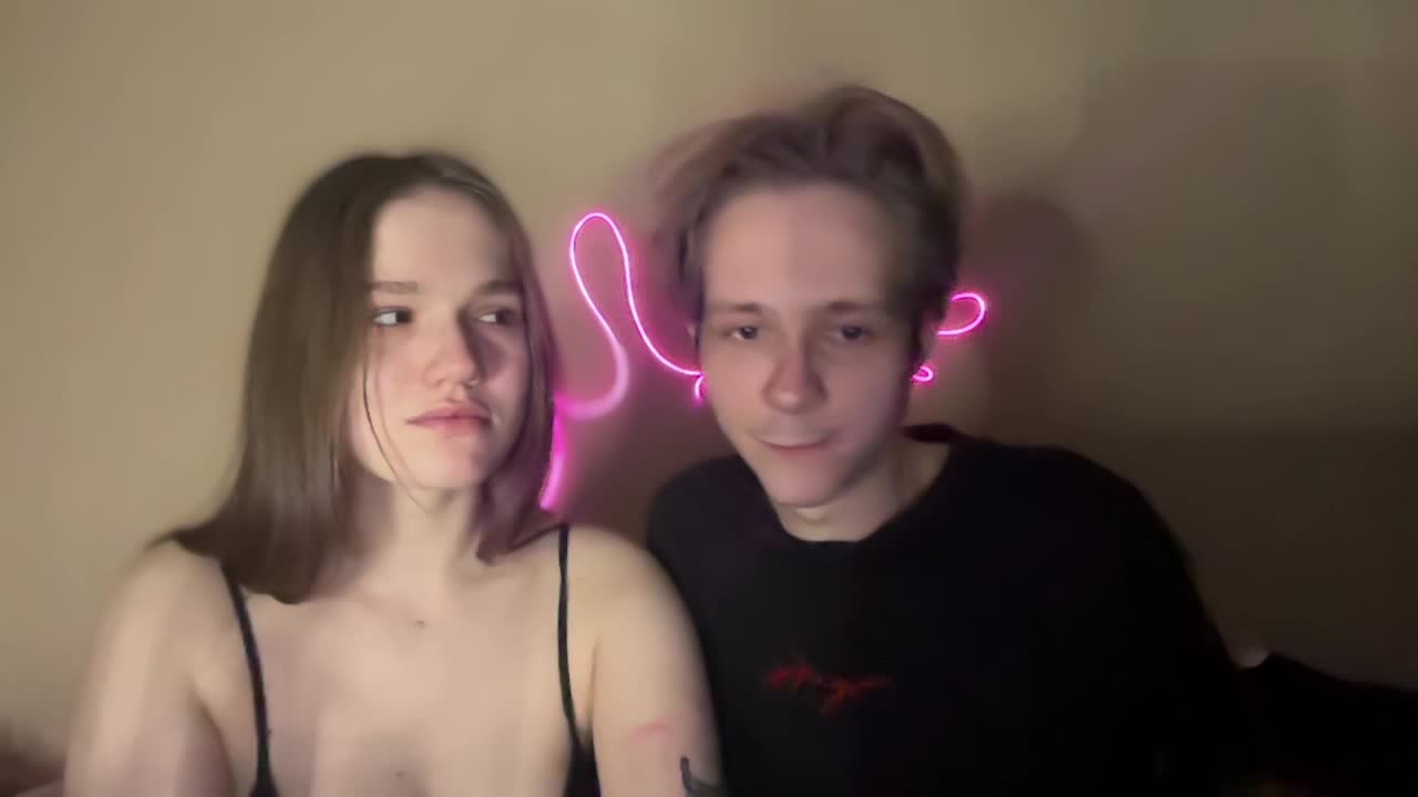 titsDestroy2007 Cam Model Chat April 16, 2026