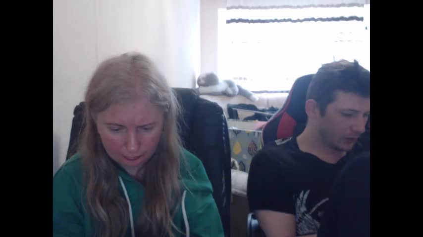 jenisandpeter Cam Model Chat April 16, 2026