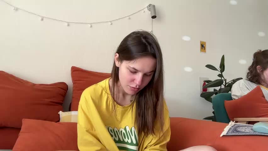 di_n_alex Cam Model Chat April 16, 2026