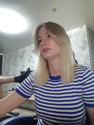 fruittella Cam Model Chat April 16, 2026