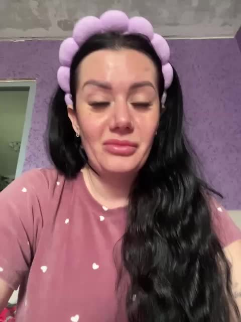 goldenwitchx Cam Model Chat April 16, 2026