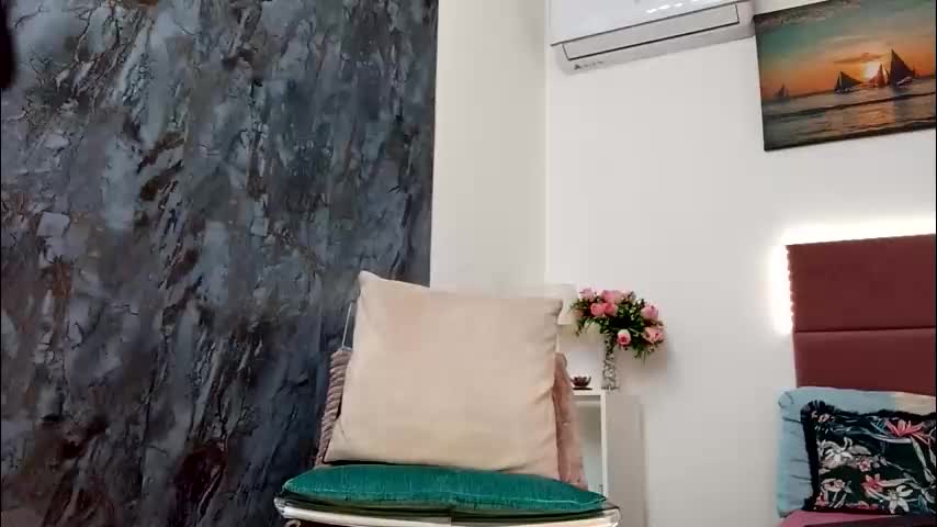 julianejae Cam Model Chat April 16, 2026