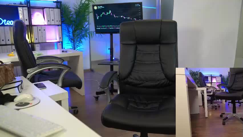 babesgowild Cam Model Chat April 16, 2026