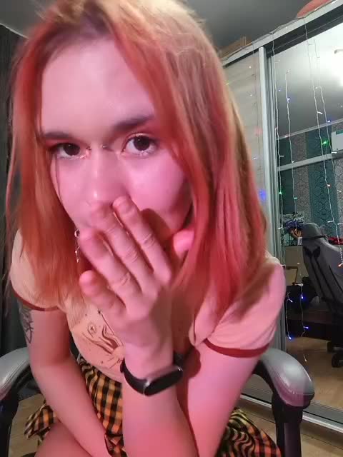 Colombina Cam Model Chat April 17, 2026