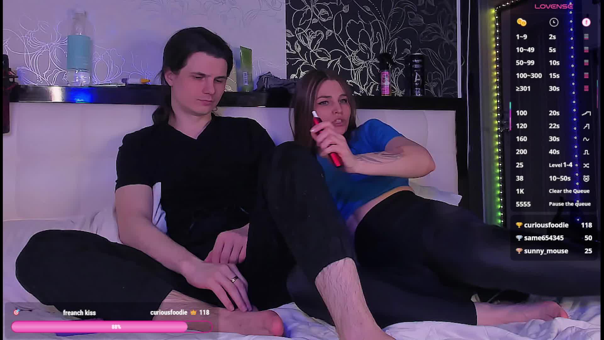 QueenAfina Cam Model Chat April 17, 2026