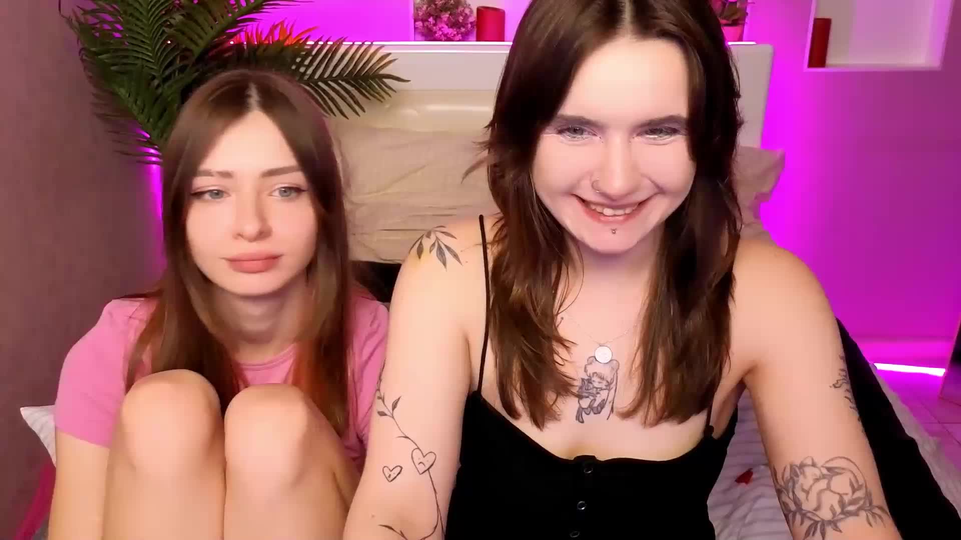 MaoandLulu Cam Model Chat April 17, 2026