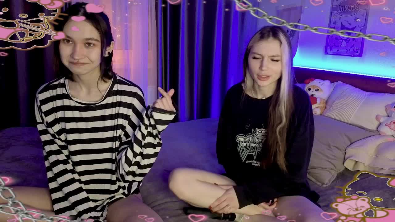 TianaFlower Cam Model Chat April 17, 2026