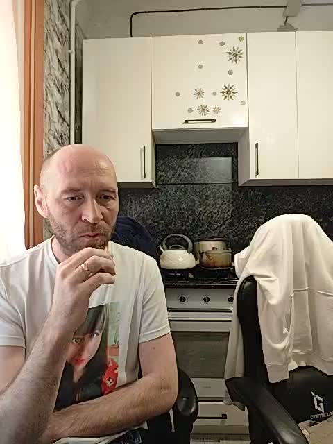 KeshVi777a Cam Model Chat April 17, 2026