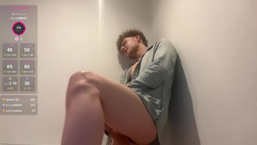 dominantalex182 Cam Model Chat April 17, 2026