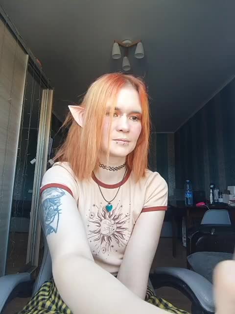 Colombina Cam Model Chat April 17, 2026