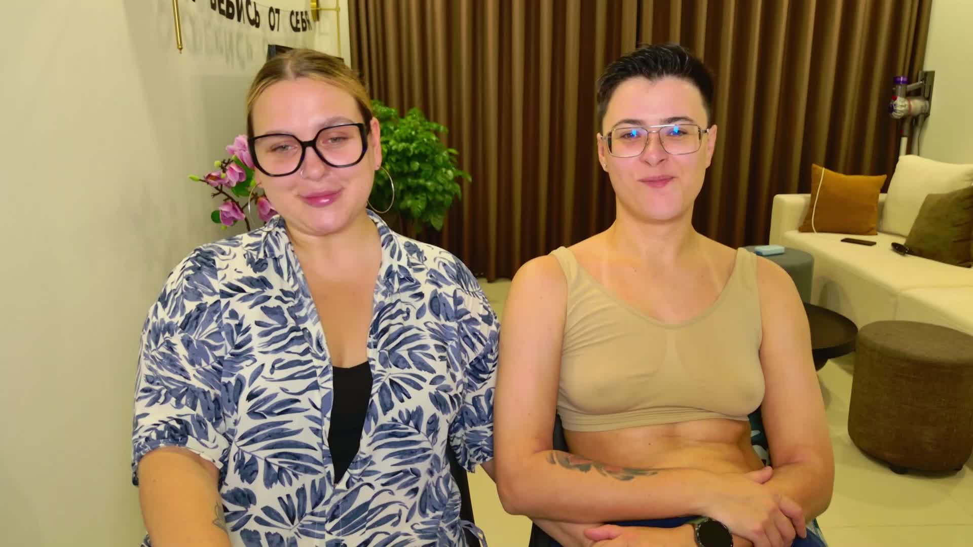 dreamteamgirls Cam Model Chat April 20, 2026