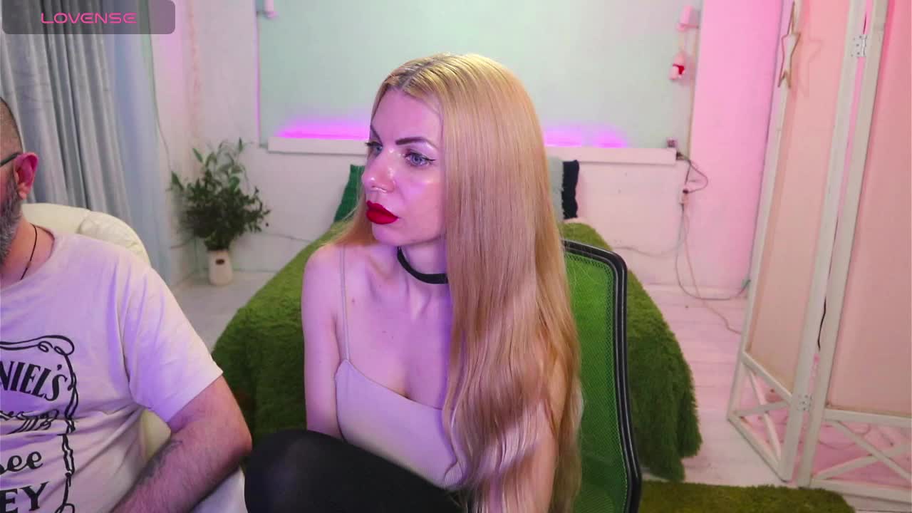 AlisaAleks Cam Model Chat April 20, 2026