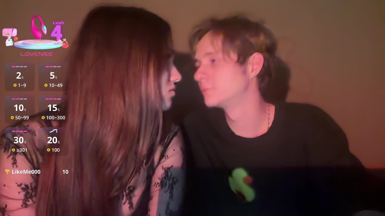 titsDestroy2007 Cam Model Chat April 20, 2026