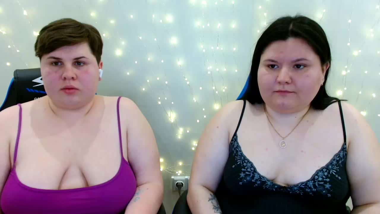 BeckyAndEllen Cam Model Chat April 21, 2026