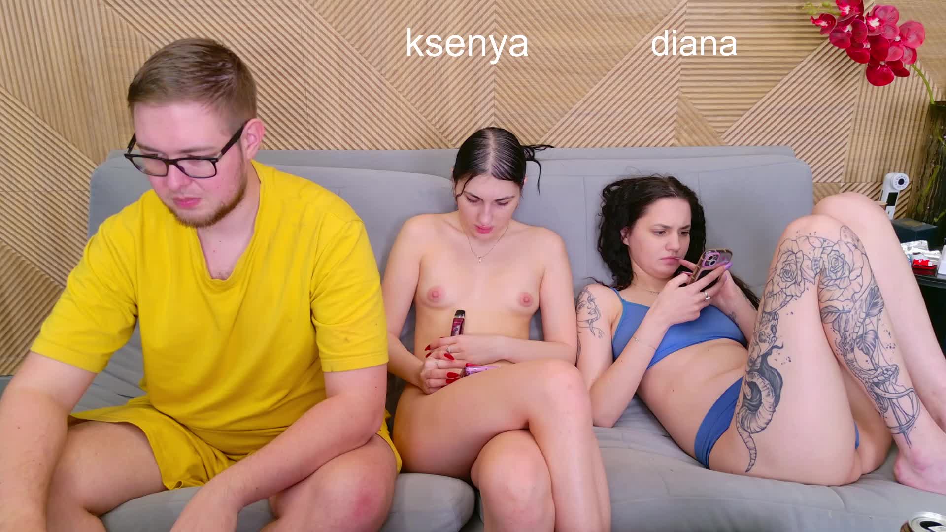 WebcamSlut Cam Model Chat April 21, 2026