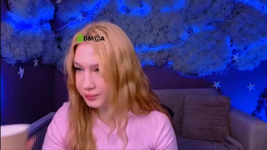playful_sophie Cam Model Chat April 21, 2026