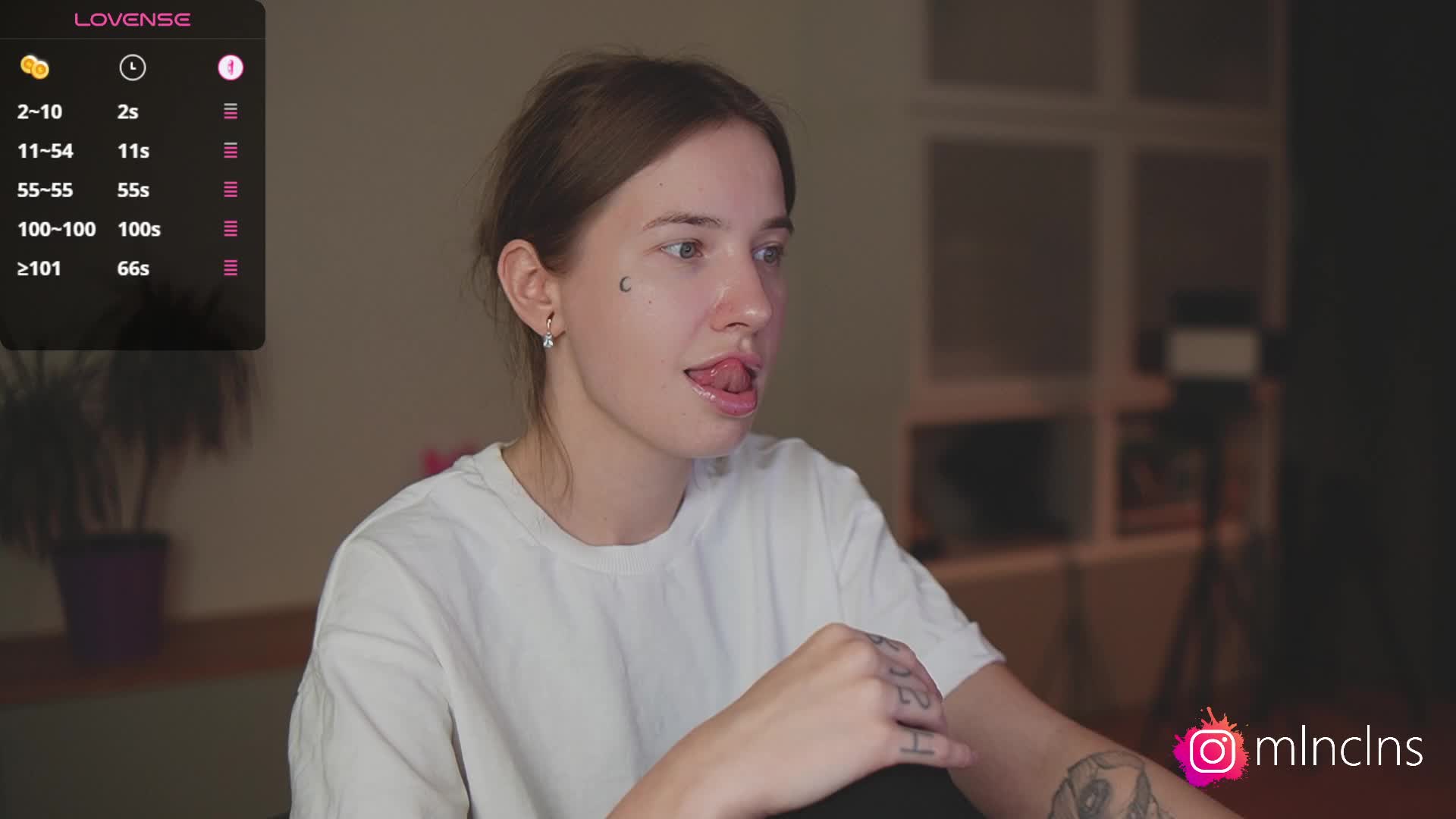 mel-collins Cam Model Chat April 21, 2026