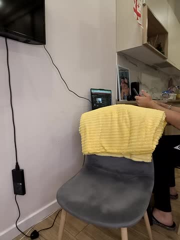 _KissMyAss_ Cam Model Chat April 22, 2026