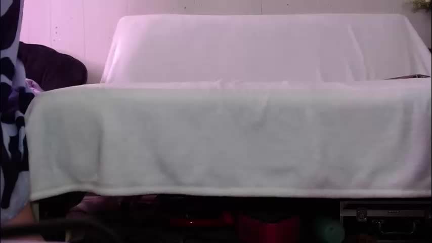 novanautiesxxx Cam Model Chat April 22, 2026