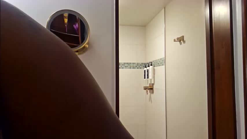 dchcco Cam Model Chat April 22, 2026