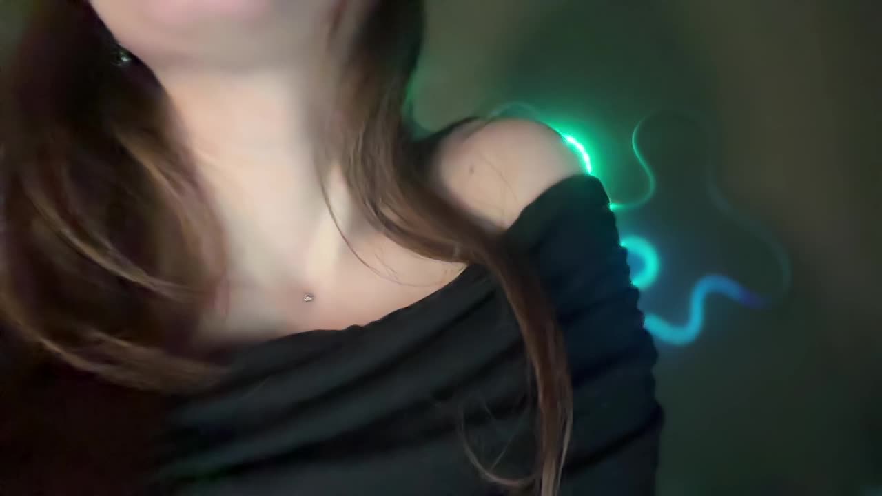 titsDestroy2007 Cam Model Chat April 22, 2026