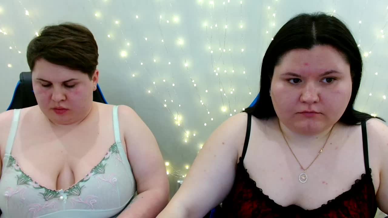 BeckyAndEllen Cam Model Chat April 22, 2026