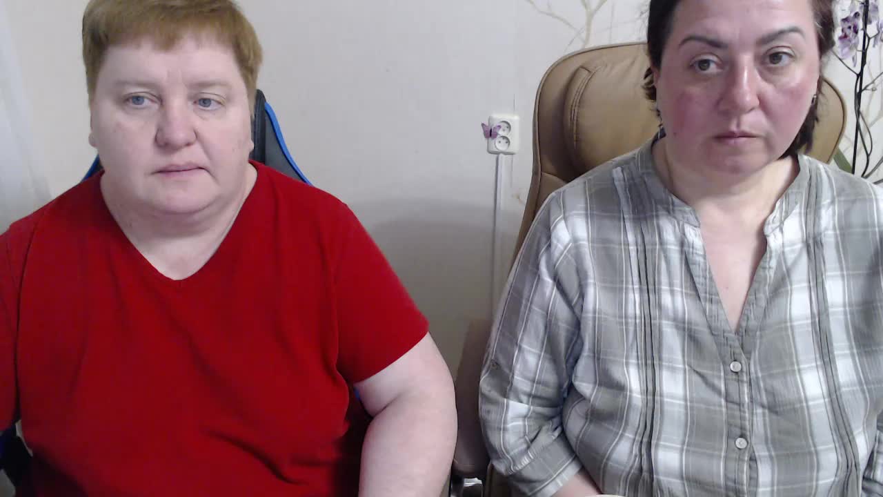 XMollyJaneEX Cam Model Chat April 22, 2026
