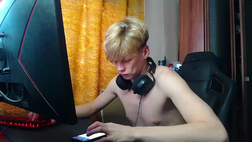 shyredstar Cam Model Chat April 24, 2026