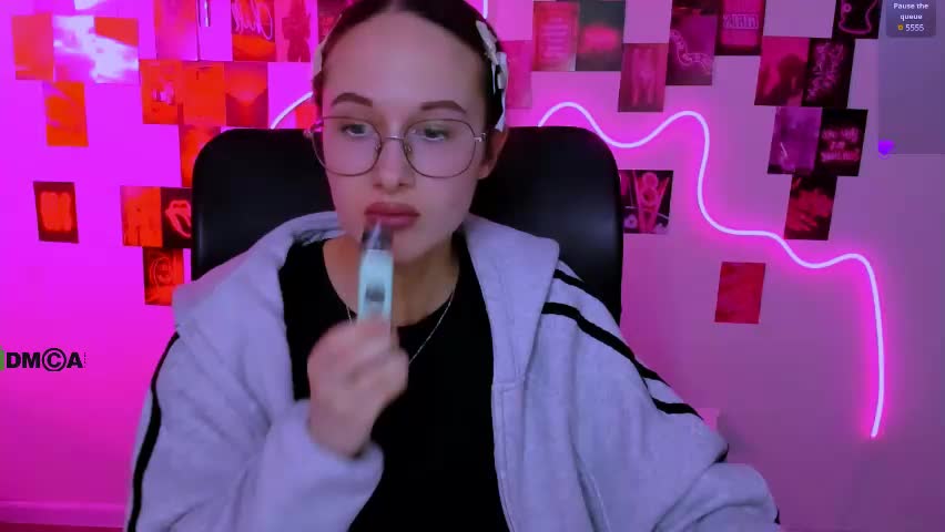 mona_cloud Cam Model Chat April 27, 2026