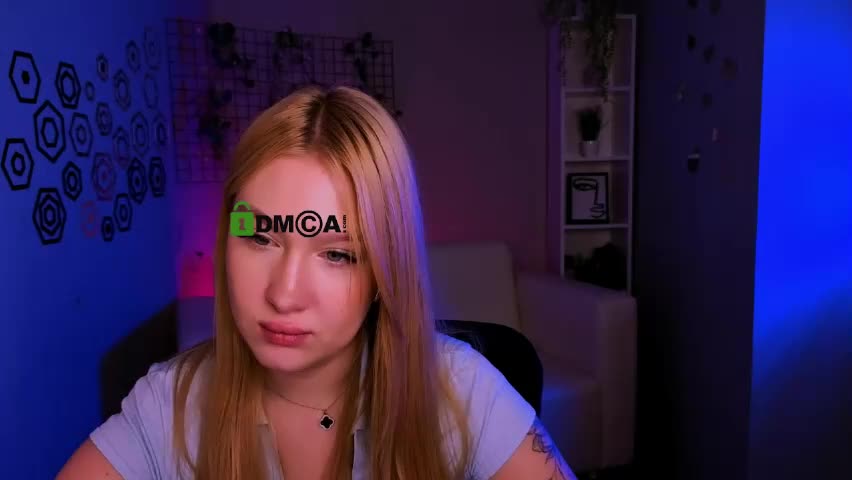 playful_sophie Cam Model Chat April 27, 2026