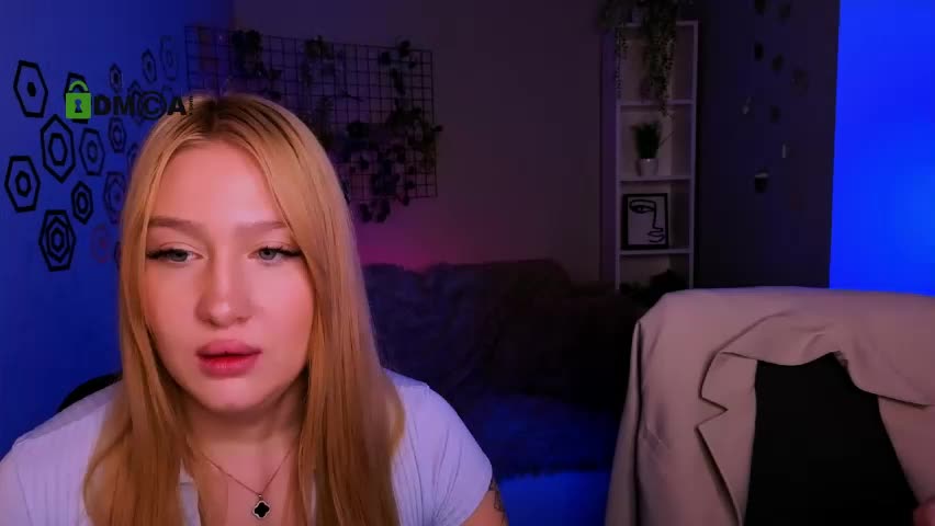 playful_sophie Cam Model Chat April 27, 2026