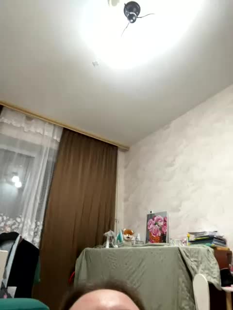 RUS577643 Cam Model Chat April 27, 2026