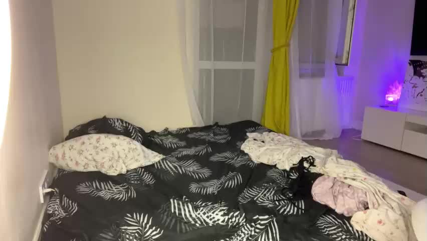 linamurrrr Cam Model Chat April 27, 2026